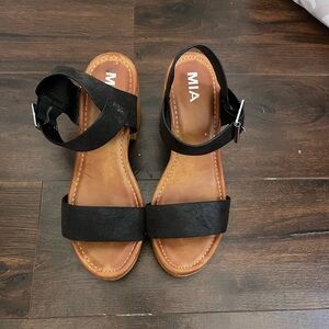 MIA platform sandals